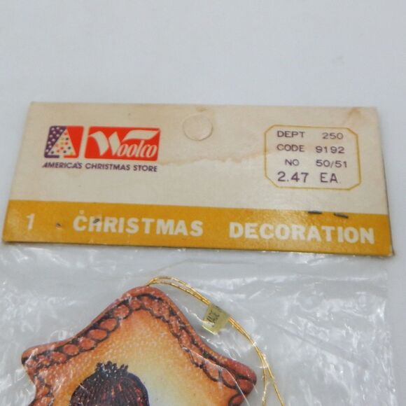 Vintage Woolworth Wooden Double-Sided Ornaments Embossed Musical 3 Inch - Picture 4 of 4